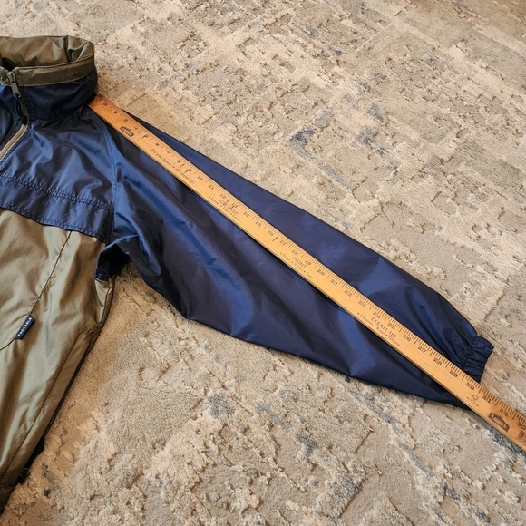 Columbia Blue and Tan Windbreaker - Picture 16 of 16